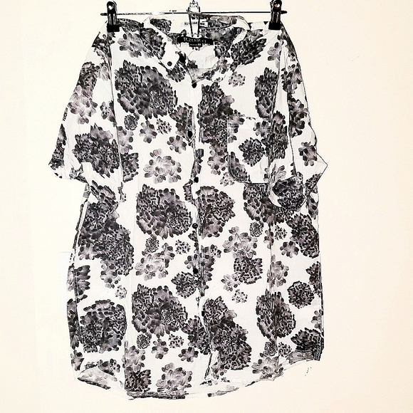 Men's floral button down - Picture 1 of 3